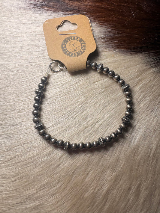 Lily Bracelet